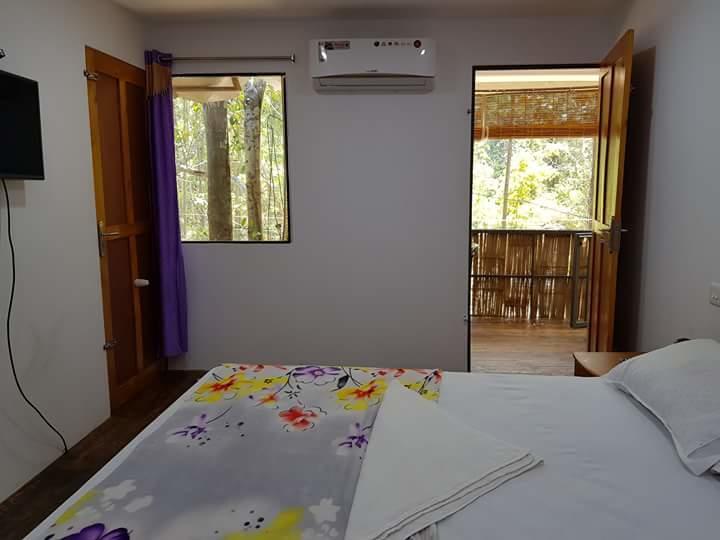 Ponmudi Valley Resorts Exterior photo